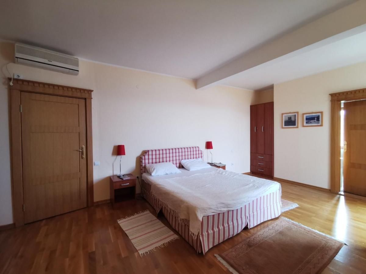 Lux Villa Provence 布德瓦 外观 照片